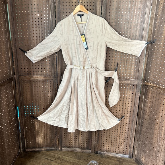 Beige Women’s Medi Dress Pleated Design made in Italy - Picture 4 of 16